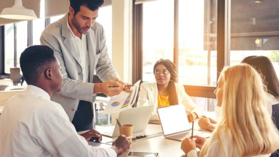 Tips Memilih Platform E-commerce untuk UMKM