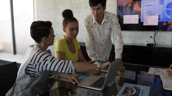 Jasa Konsultan Digital Marketing di Muncul Tangerang Selatan Oleh Yusuf Hidayatulloh Pakar Berpengalaman Sejak 2008