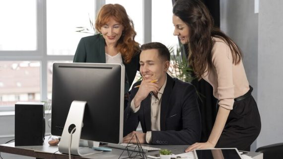 Jasa SMM: Memaksimalkan Potensi Media Sosial Melalui Influencer Marketing