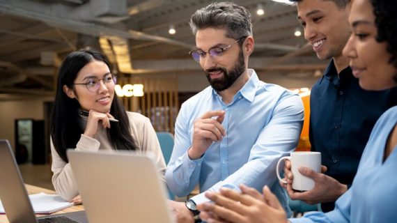 Mengapa Emosi Memegang Peranan Penting dalam Viral Marketing?