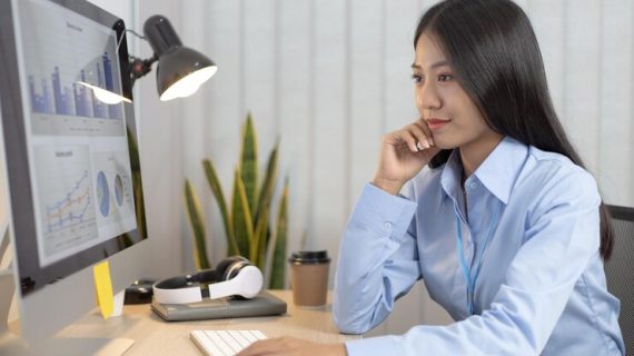 Menggunakan Geotargeting untuk Meningkatkan Relevansi dalam SEM