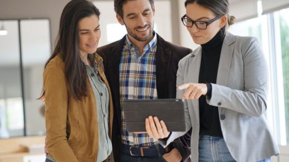 Panduan Memilih Platform Pemasaran Digital yang Tepat