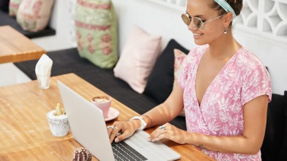 Panduan Menggunakan Fitur Rating & Reviews di Shopee