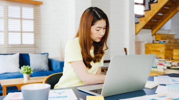 Pentingnya Analisis Kompetitor dalam Strategi SEO: Perspektif Ahli SEO