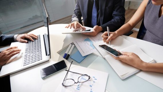 Tren Cross-Platform Advertising yang Harus Anda Ketahui di Tahun 2025