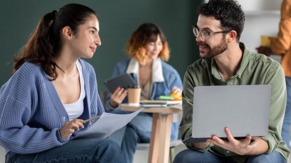 12 Hal yang Perlu Dipelajari untuk Menguasai Bisnis Digital: Panduan Lengkap Menuju Kesuksesan Online