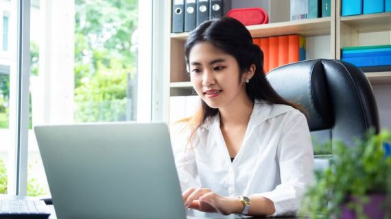 Menggunakan Riset Tren untuk Inovasi Layanan