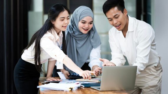 PKM Kewirausahaan: Membangun Bisnis dari Kampus